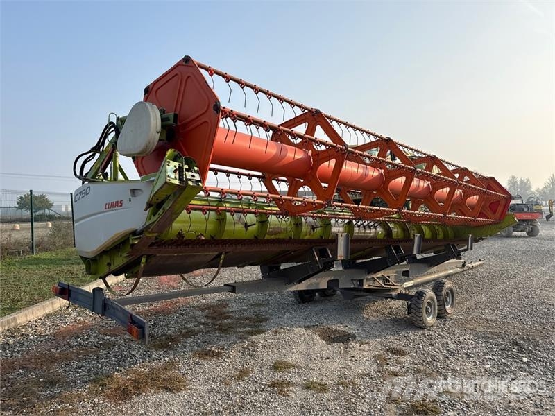 CLAAS 570 TERRA TRAC Combine Harvester Skördetröskor