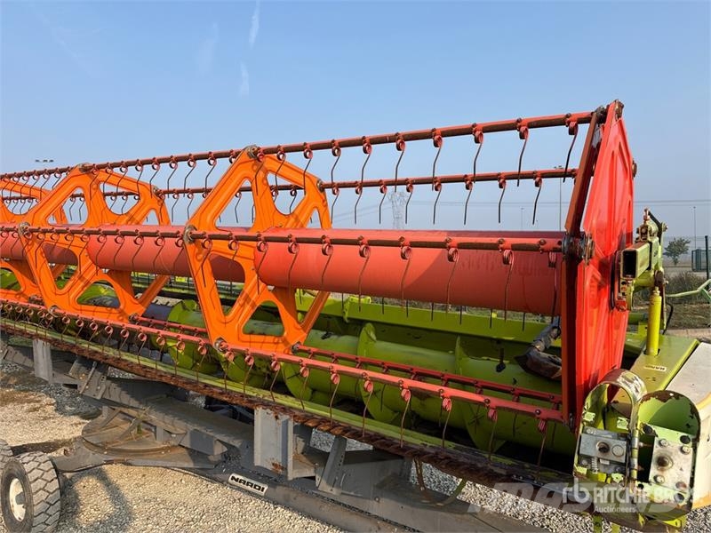 CLAAS 570 TERRA TRAC Combine Harvester Skördetröskor