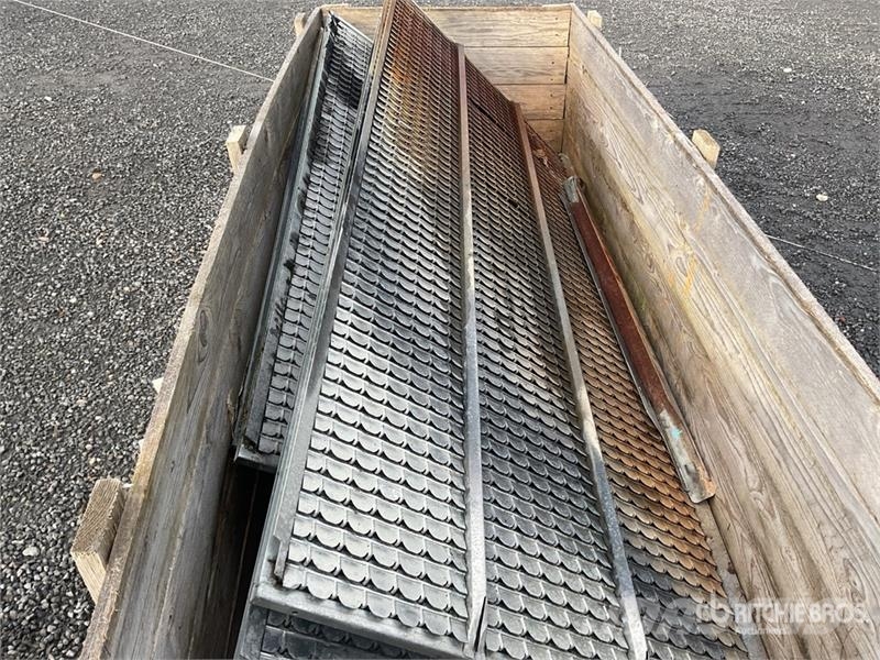 CLAAS 6000 Series (C84) TM6 Sieves 기타 부품