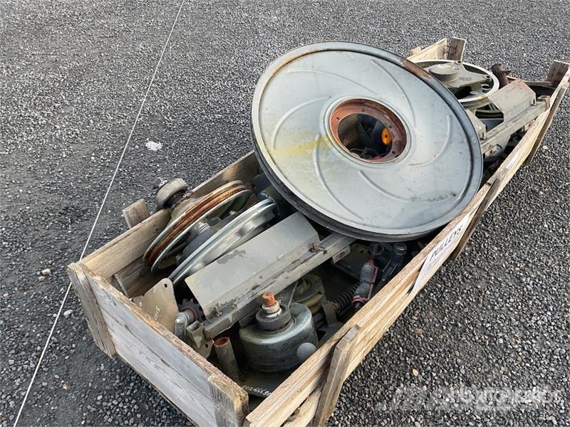 CLAAS 6000 Series (C84) Pulleys 기타 부품
