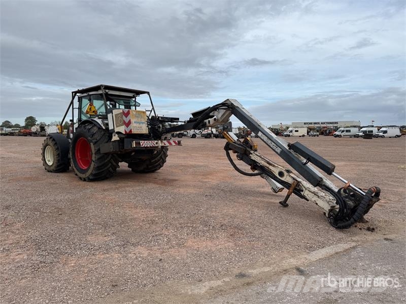 CLAAS Ares 836RZ 4x4 Tracteur Agricole 4WD Tractor Traktory