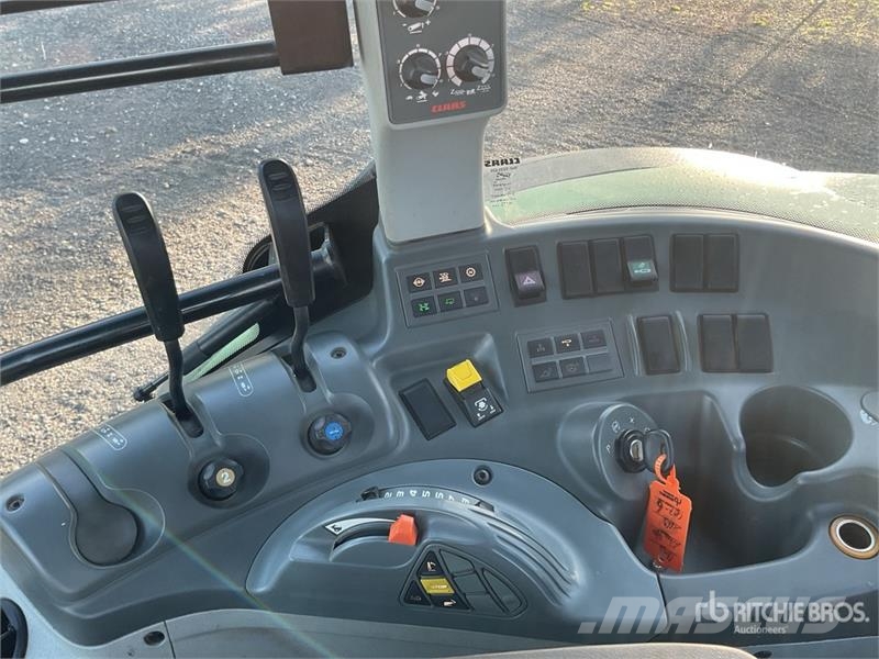 CLAAS Arion 450 CIS 4WD Tractor Tractoare