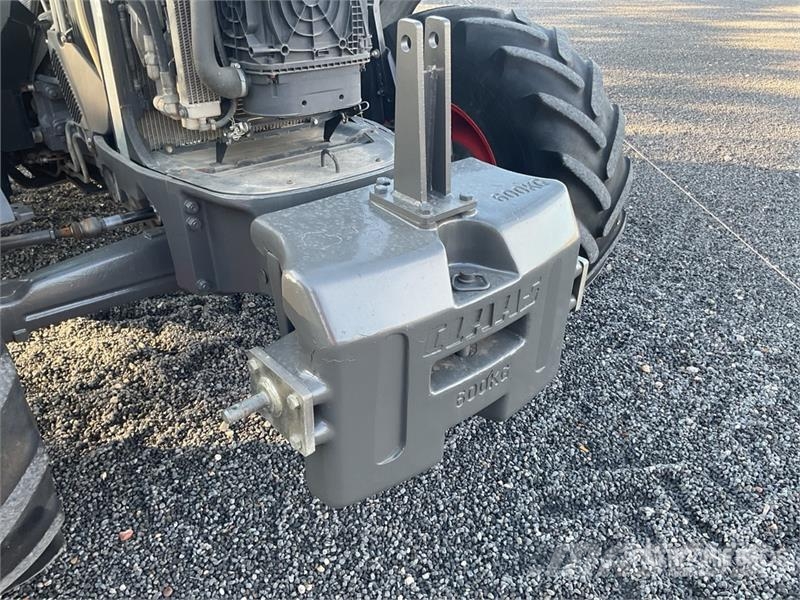 CLAAS Arion 450 CIS 4WD Tractor Tractoare