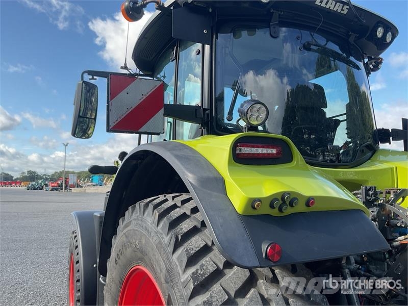 CLAAS Arion 550 Cmatic 4WD Tractor トラクター
