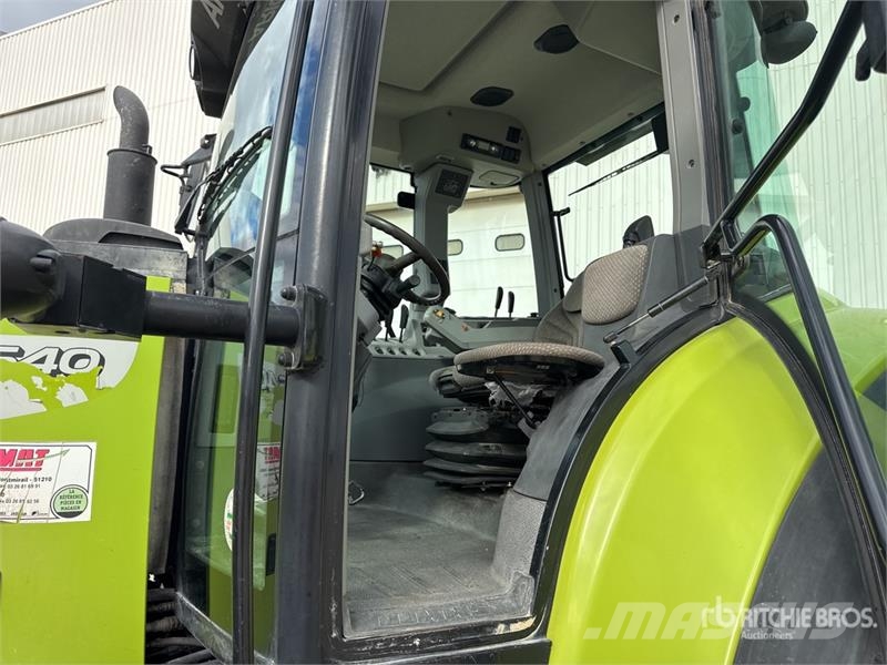 CLAAS Arion 640 4x4 Tracteur Agricole Hexashift 4WD Trac Traktoriai