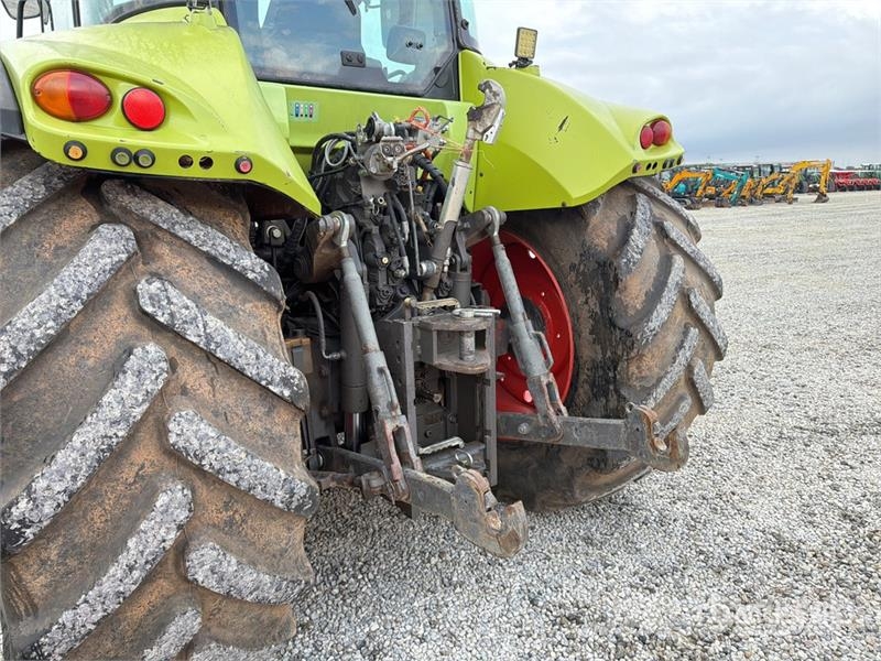 CLAAS Arion 640Cis 4WD Tractor Traktorji