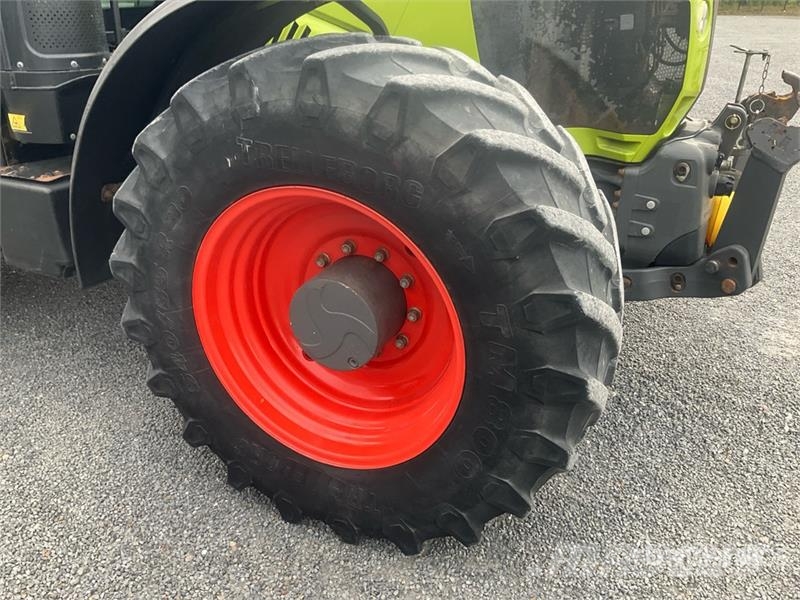 CLAAS Arion 650 CIS 4WD Tractor トラクター