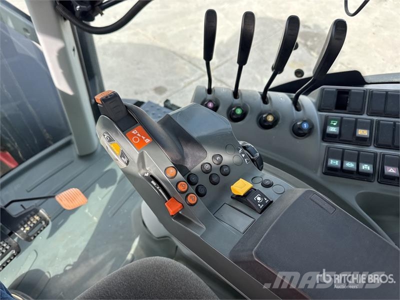 CLAAS Axion 800 4x4 Tracteur Agricole 4WD Tractor Traktoren