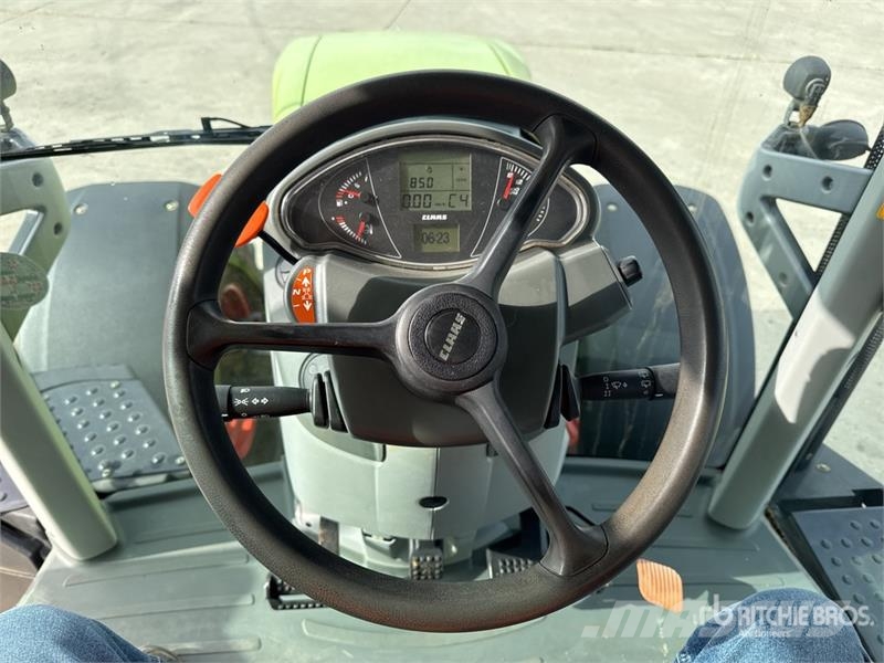 CLAAS Axion 800 4x4 Tracteur Agricole 4WD Tractor Traktoren