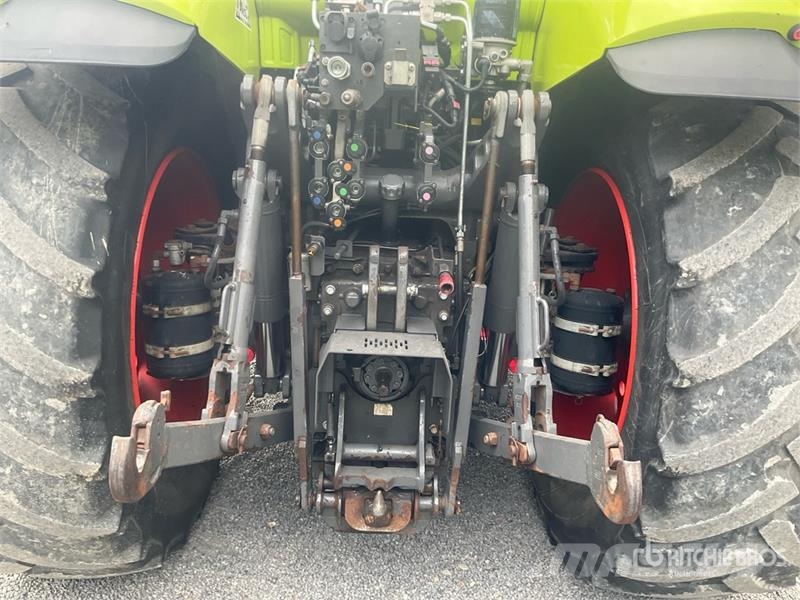 CLAAS Axion 800 CIS 4WD Tractor トラクター