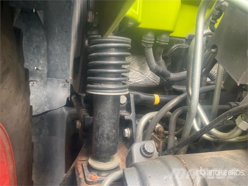 CLAAS Axion 810 4WD Tractor Traktori