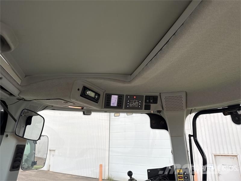 CLAAS Axion 830 4x4 Tracteur Agricole CMATIC 4WD Tractor Traktory
