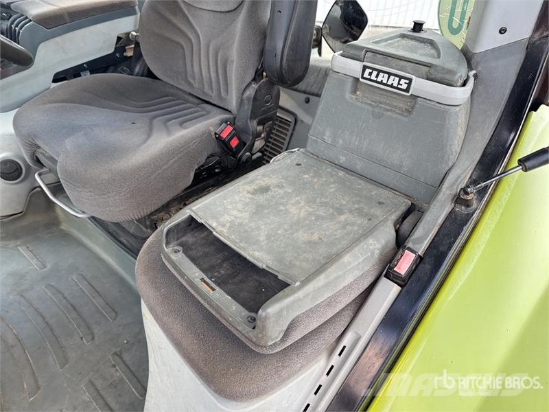 CLAAS Axion 830 CMATIC 4x4 Tracteur Agricole 4WD Tractor Traktorid