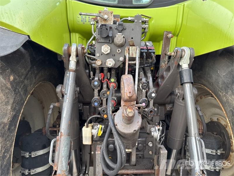 CLAAS Axion 830 CMATIC 4x4 Tracteur Agricole 4WD Tractor Traktorid