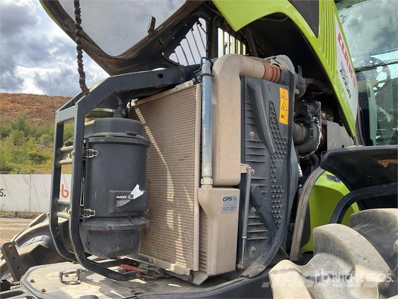 CLAAS Axion 960 الجرارات