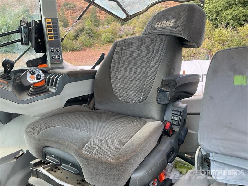 CLAAS Axion 960 الجرارات