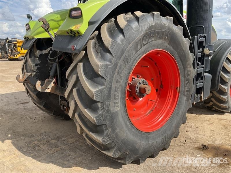 CLAAS Axion 960 الجرارات