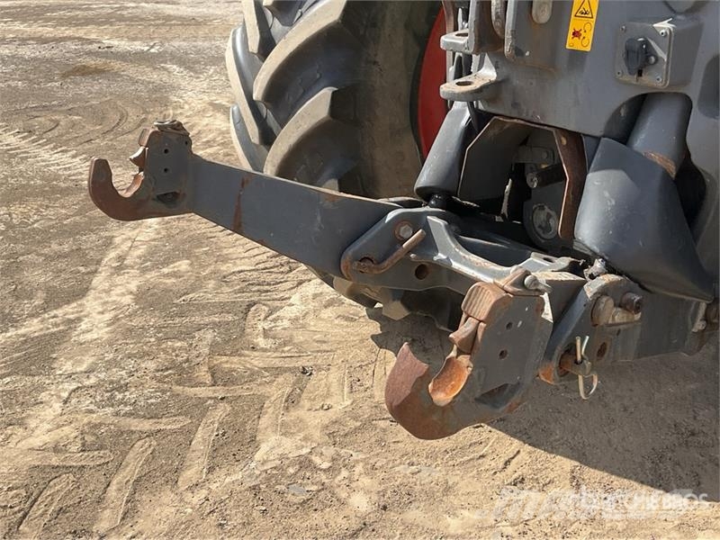 CLAAS Axion 960 الجرارات
