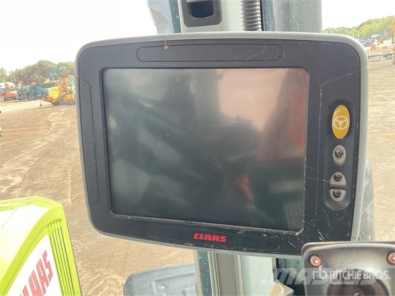 CLAAS Axion 960 4WD Tractor Traktorer