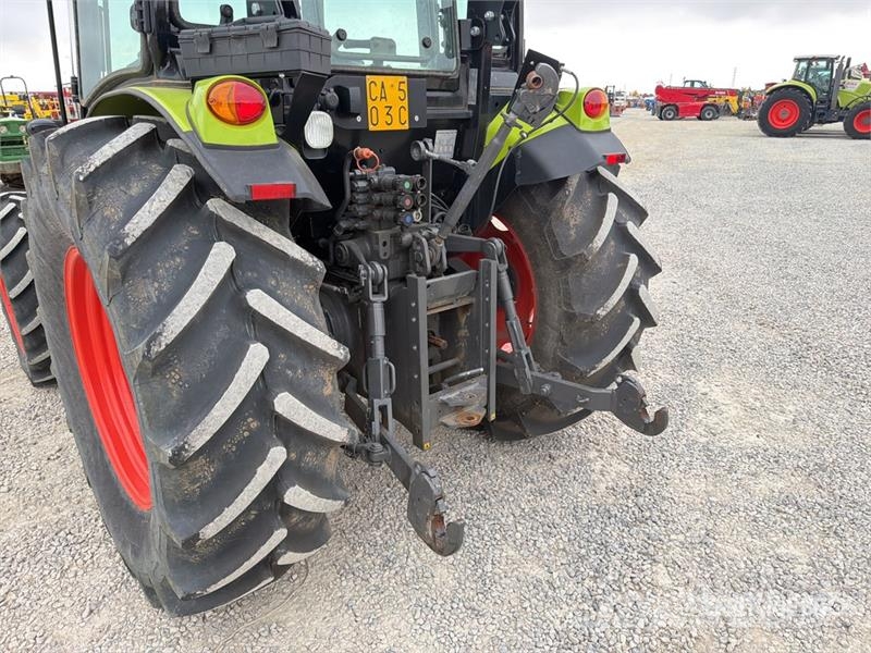 CLAAS Elios 210 4WD Tractor Traktorji