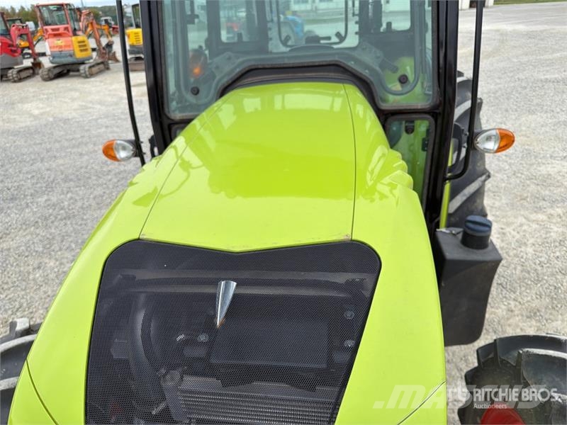 CLAAS Elios 210 4WD Tractor Traktorji