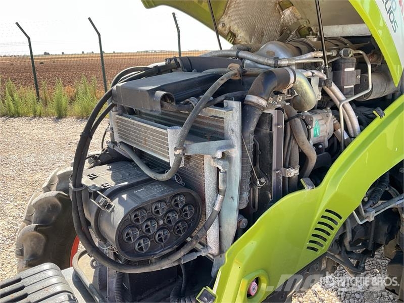 CLAAS Elios 240 4WD Tractor 트랙터