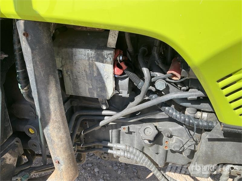 CLAAS Elios 240 4WD Tractor 트랙터