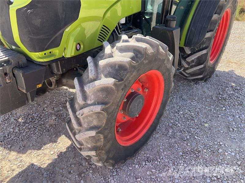 CLAAS Elios 240 4WD Tractor 트랙터