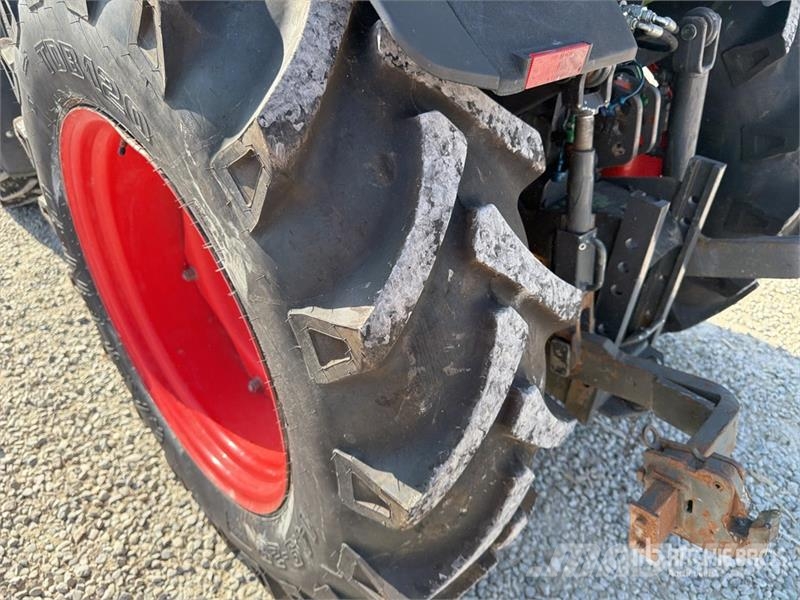 CLAAS Nexos 220VL 4WD Tractor Trattori