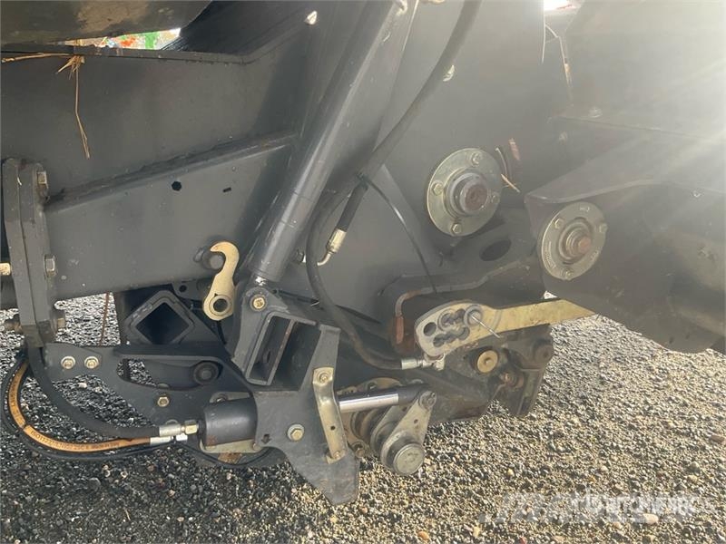 CLAAS Quadrant 3300 RC Big Square Baler Küp balya makinalari