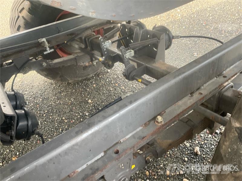 CLAAS Quadrant 3300 RC Big Square Baler Küp balya makinalari