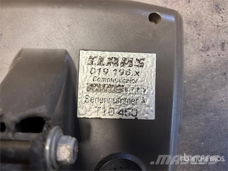 CLAAS Quadrant 330RS Big Square Baler Balirke (kvadratne bale)