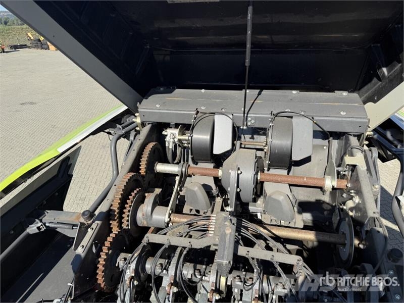 CLAAS Quadrant 5300 RC Square Baler Empacadoras cuadradas