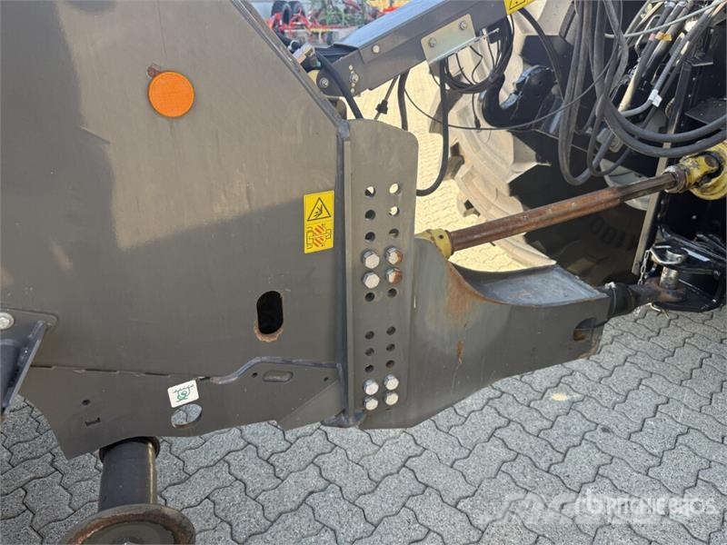 CLAAS Quadrant 5300 RC Square Baler Empacadoras cuadradas