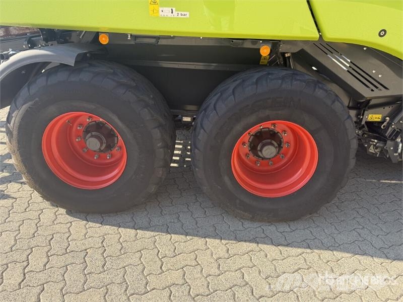 CLAAS Quadrant 5300 RC Square Baler Empacadoras cuadradas