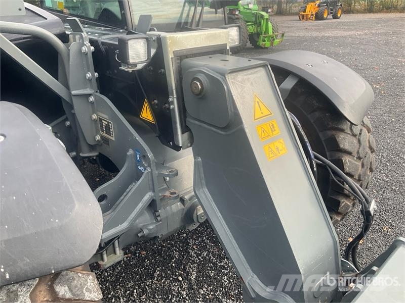 CLAAS Scorpion 741 Varipower Telehandler مناولات متداخلة