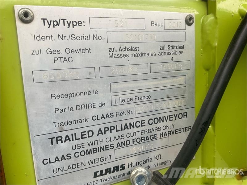 CLAAS V900 Combine Header (Inoperable) رؤوس الحصادات الدراسات