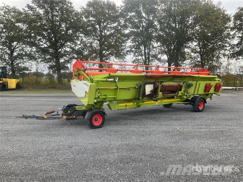 CLAAS V900 Combine Header (Inoperable) رؤوس الحصادات الدراسات