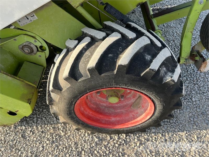 CLAAS VARIANT 280 Round Baler Rotoempacadoras