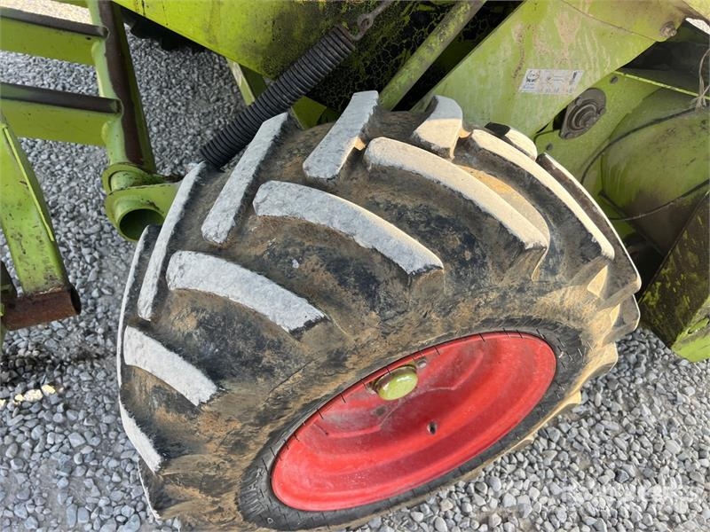 CLAAS VARIANT 280 Round Baler Rotoempacadoras