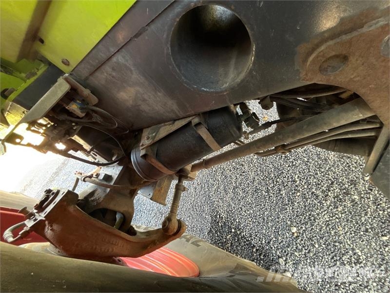 CLAAS Xerion 3300 4WD Tractor Tractoren