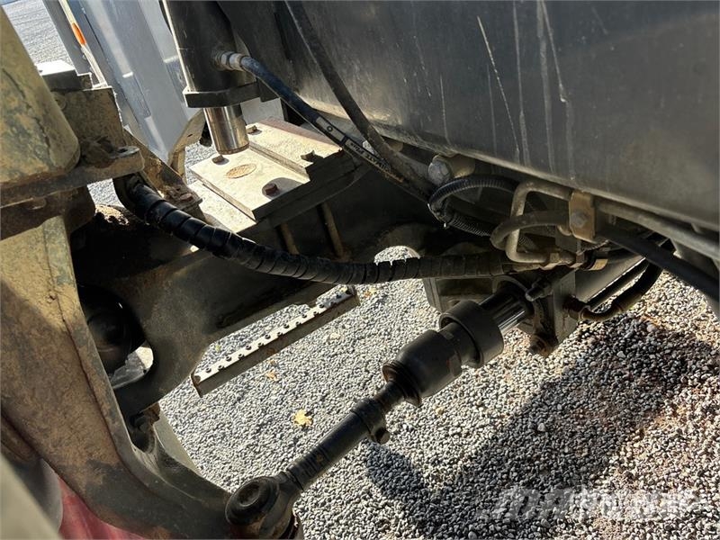 CLAAS Xerion 3300 4WD Tractor Tractoren