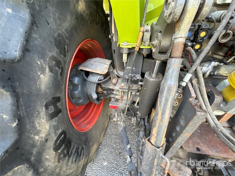 CLAAS Xerion 3300 4WD Tractor Tractoren