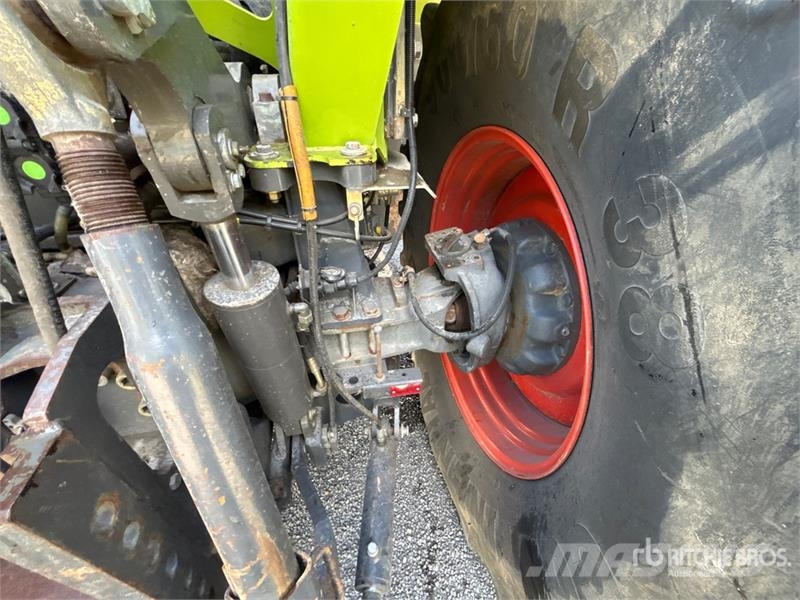 CLAAS Xerion 3300 Trac 4WD Tractor Ciągniki rolnicze