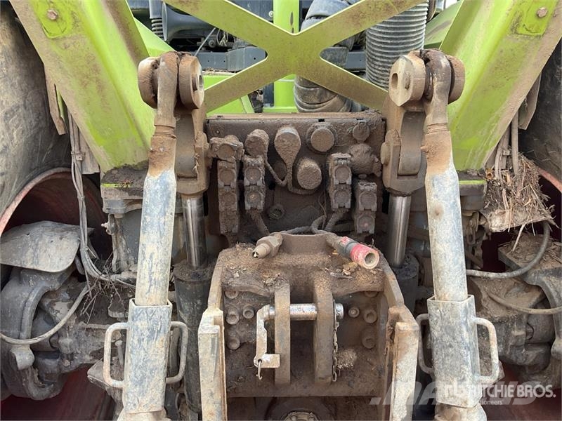 CLAAS Xerion 3300 Trac VC الجرارات