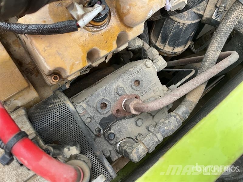 CLAAS Xerion 3300 Trac VC الجرارات