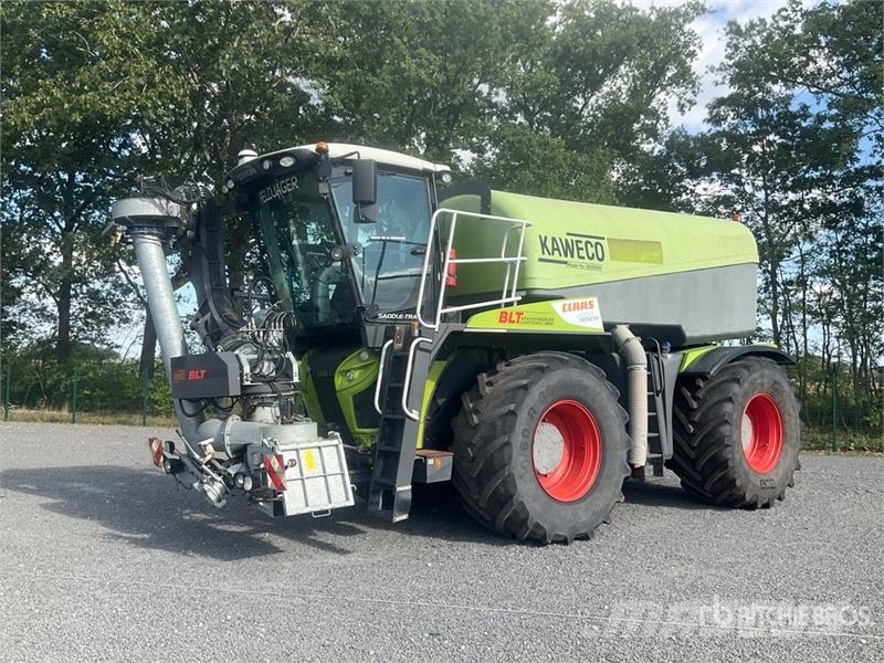 CLAAS Xerion 4000 Saddle Trac 4WD Tractor Traktorok