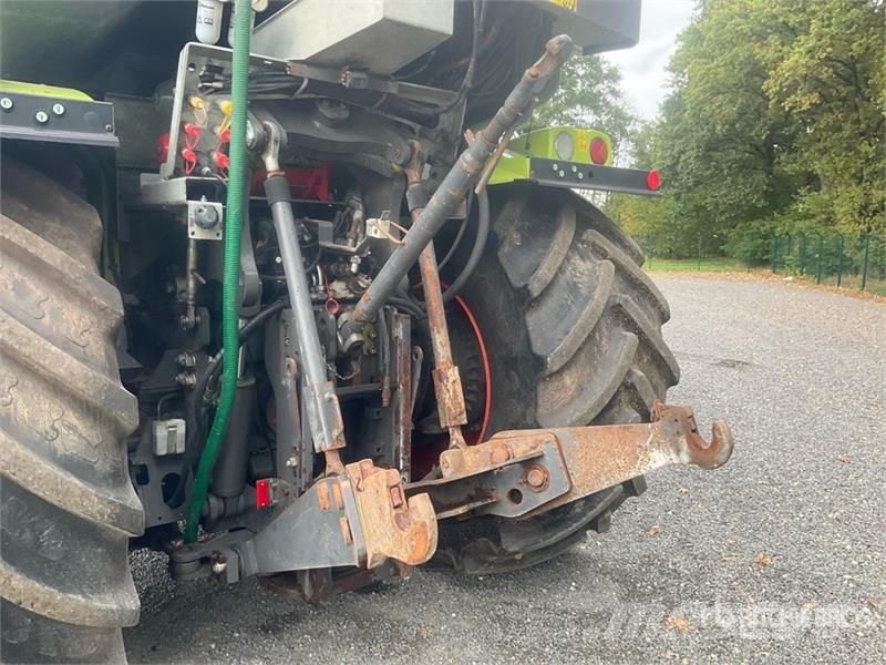 CLAAS Xerion 4000 Saddle Trac 4WD Tractor 曳引機