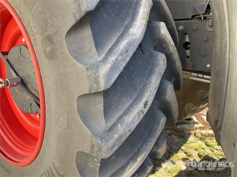 CLAAS XERION 4500 VC 4WD Tractor Traktori