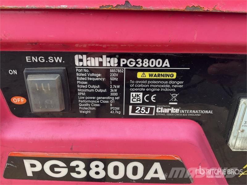 Clarke PG3800A 2.7 kW Skid-Mounted Generator Set Dizelski agregati